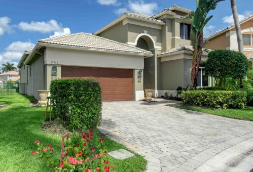 10906 Grande Blvd, West Palm Beach, FL 33412-1334