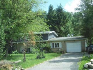 565 Creekside Dr, Townline, NY 14004-8600