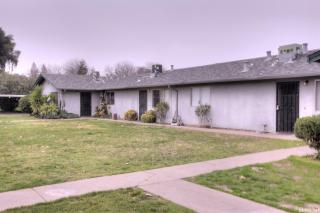 2805 Tully Rd, Modesto CA  95350-0806 exterior