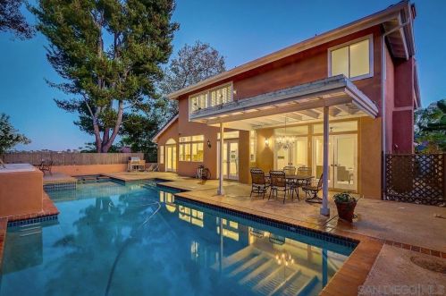 4540 Falcon Ridge Ct, San Diego, CA 92130-2415