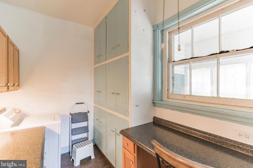 415 Chelten Ave, Philadelphia PA 19144-4403 exterior