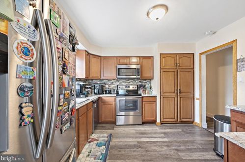 2506 Yellowstone Rd, Riverton NJ  08077-3164 exterior