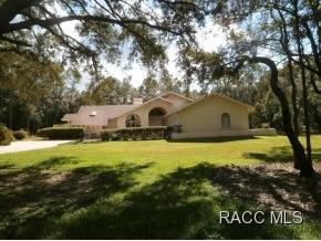 1100 Redding St, Hernando, FL 34442-3235