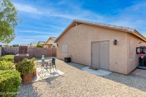 15719 Elm St, Sun City AZ  85374-4345 exterior