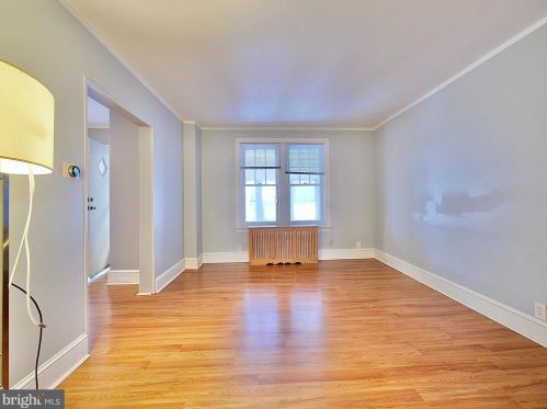 632 10th St, Boothwyn PA 19061-0045 exterior