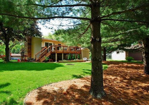 265 Hallam Curv, Saint Paul, MN 55115-2202