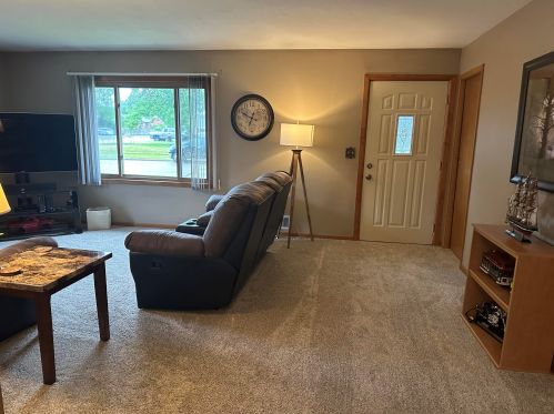 3047 94th St, Sturtevant WI  53177-2611 exterior