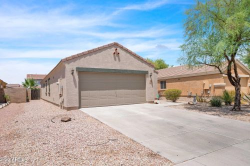 37976 Sandy Dr, San Tan Valley, AZ 85140-4408