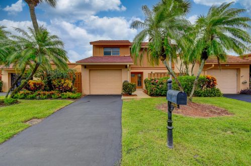 5316 Stonybrook Ln, Boynton Beach, FL 33437-1619