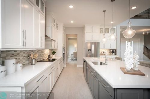 16040 41st St, Hollywood FL  33027 exterior