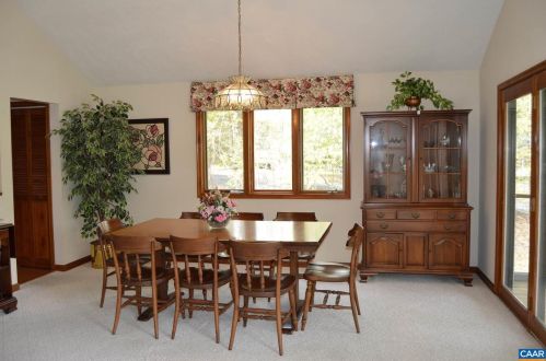 61 Ponderosa Ln, Bybee VA  22963-2405 exterior