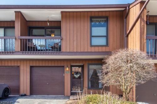 1172 Treetops, Wharton, NJ 07885-1776