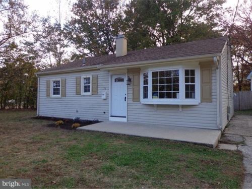 24 Marion Ave, West Deptford NJ  08093-1824 exterior