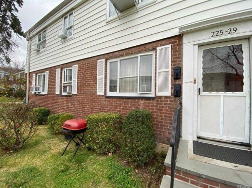 225-29 Hillside Ave, Jamaica, NY 11427-1741