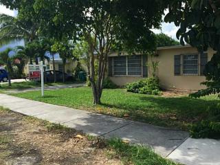 9321 38th St, Miami, FL 33165-4145