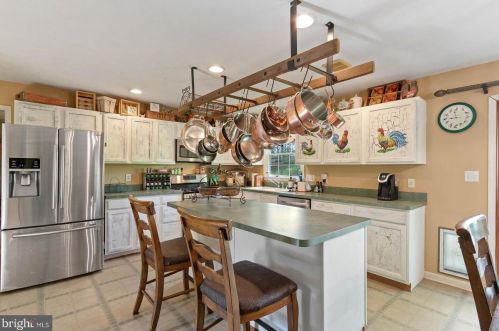 8472 Colfax Dr, Owens VA  22485-7162 exterior