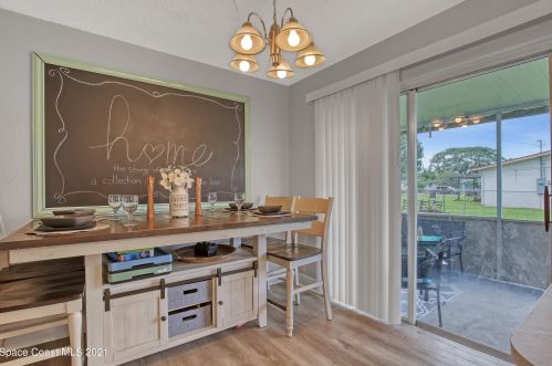 2720 Venus Dr, Titusville FL  32796-2510 exterior