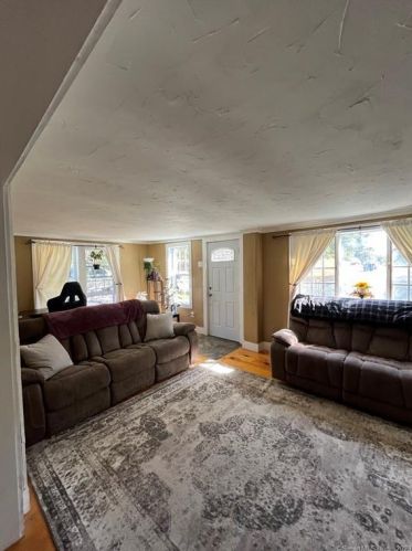 74 Vergason Ave, Norwich CT  06360-2108 exterior