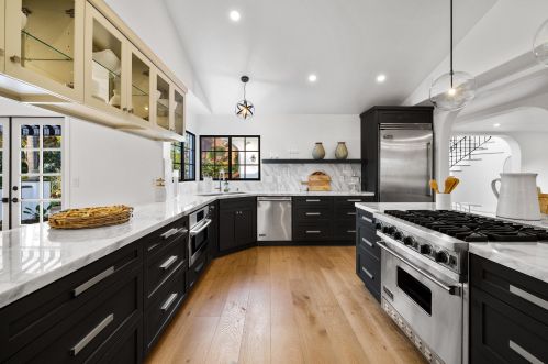 1208 Bel Air Dr, Santa Barbara CA  93105-4602 exterior