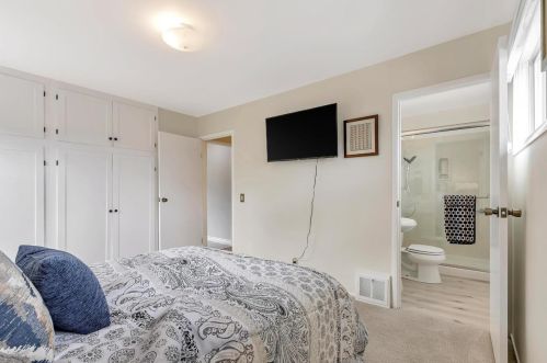 2671 Cottonwood Dr, San Bruno CA  94066-2619 exterior