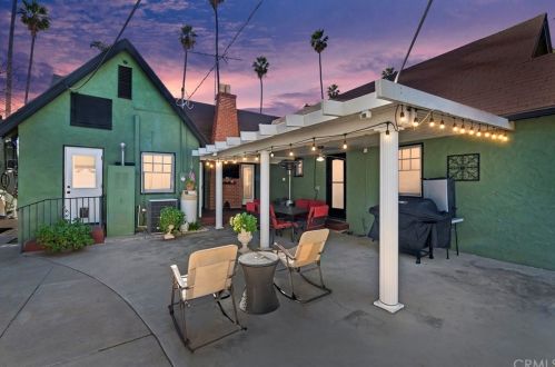 4191 Merrill Ave, Riverside, CA 92506-2056