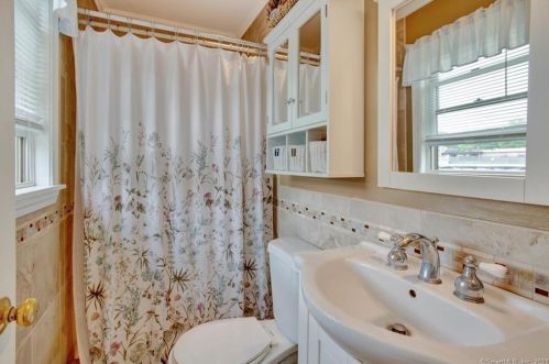 163 Stillwell Dr, Plainville CT  06062-2951 exterior