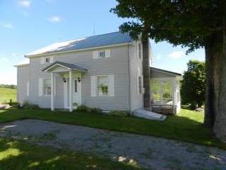 5127 Crofoot Hill Rd, Fish Creek, NY 13325-2513