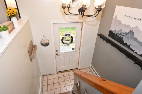 39 Essex Dr, Raymond NH  03077-2609 exterior