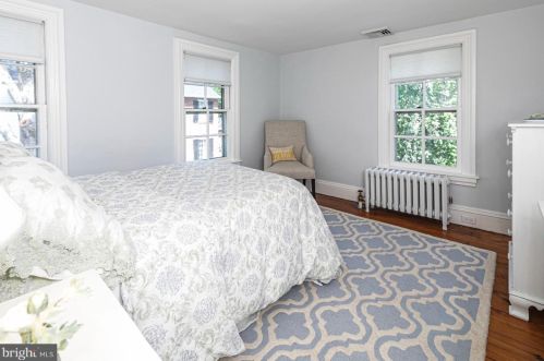 124 Mercer St, Princeton NJ 08540-4805 exterior