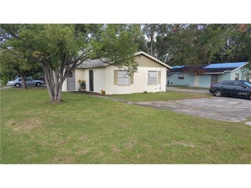 2418 Lake Ave, Sanford, FL 32771-4165