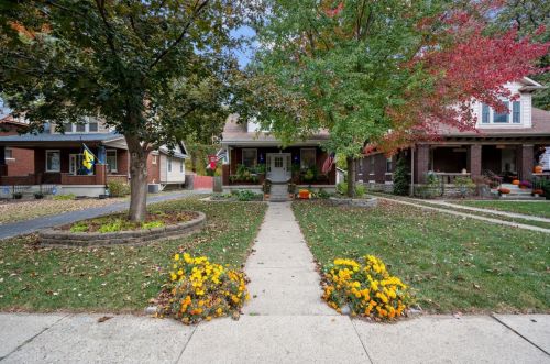 6110 Belleair Pl, Cincinnati, OH 45224-2408