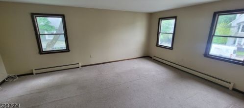 137 Belvidere Ave, Washington, NJ 07882-1300