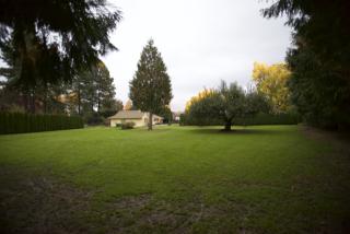 395 150th Ave, Beaverton OR  97006-5736 exterior