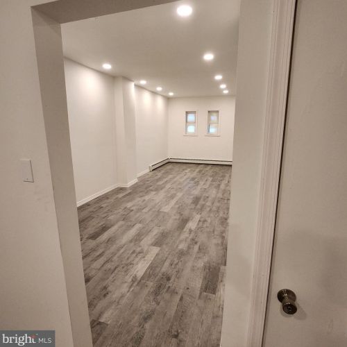 1223 Jackson St, Camden NJ  08104-3525 exterior