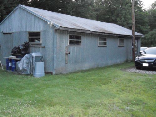 111 Harriman Hill Rd, Raymond NH  03077-1566 exterior