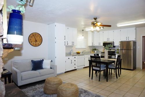 1862 39 Ave, Oakland CA 94619-1211 exterior