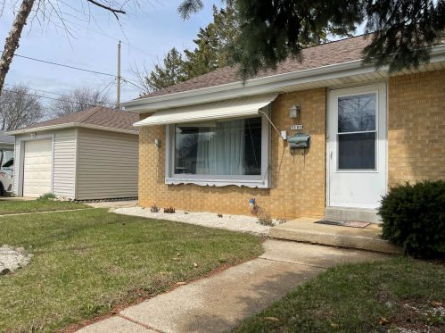 5100 Dakota St, Milwaukee, WI 53219-3343