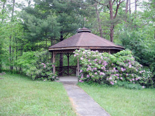 1009 Sitting Bull Pt, Crossville, TN 38572-3560