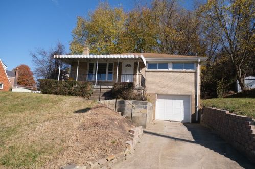 6738 Barivista Dr, Verona, PA 15147-1921