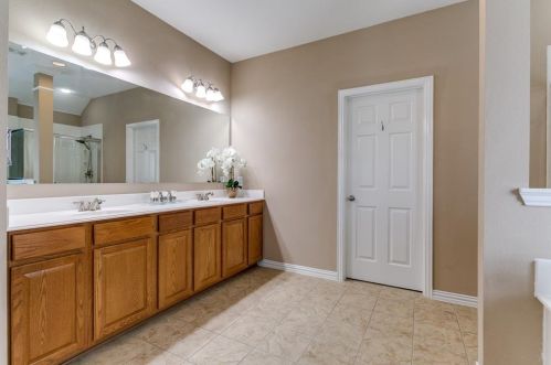 408 Florence Dr, Rockwall TX  75087-5807 exterior