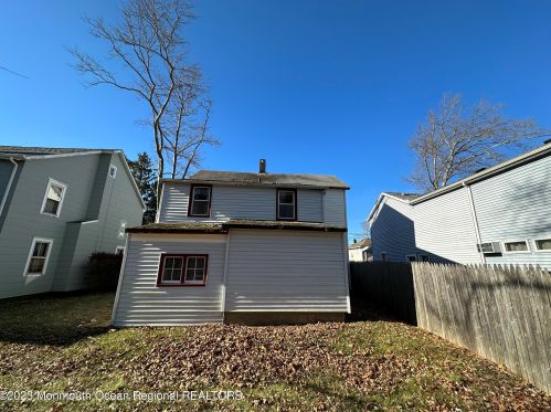 93 Randolph St, East Freehold NJ  07728-2112 exterior