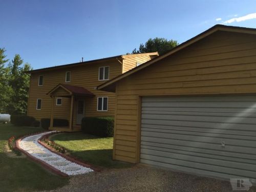 2276 Rolling Meadows Rd, Fairfield, IA 52556-8555