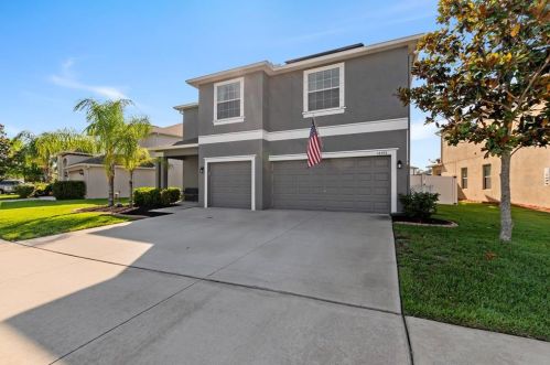 18393 Aylesbury Ln, Land O Lakes, FL 34638-8162