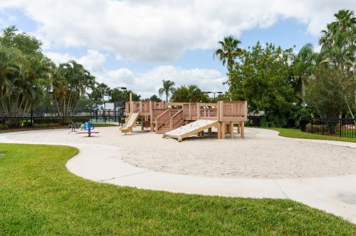 2143 Mayflower Dr, Palm City FL  34990-7536 exterior