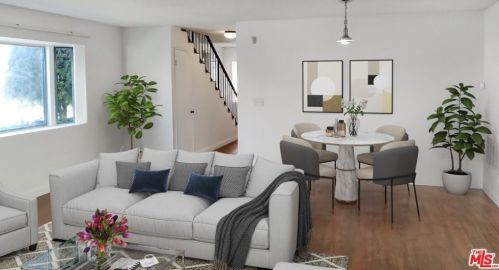 13501 Lemoli Ave, Hawthorne, CA 90250-8710