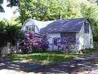 129 Tinker St, Woodstock, NY 12498-1143