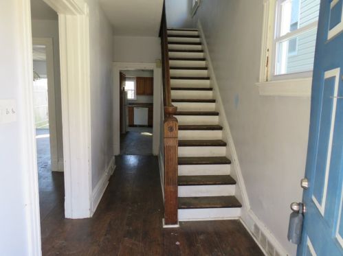 804 Dubois St, Pittsburgh, PA 15204-2508