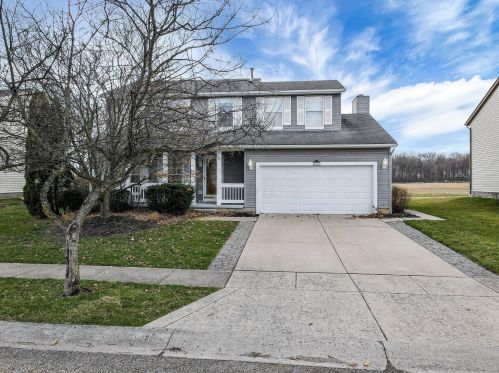 447 Broadview Ct, Pataskala, OH 43062-8144