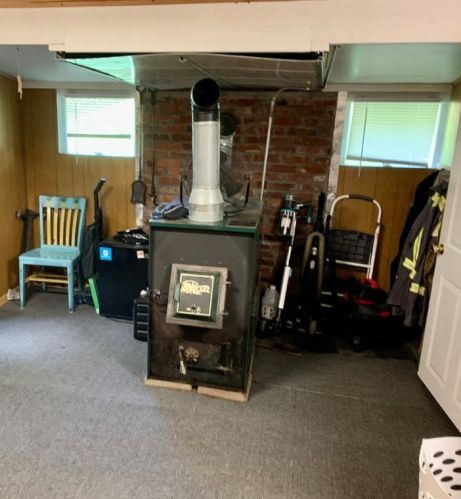 630 Broadford Rd, Connellsville PA  15425-6104 exterior