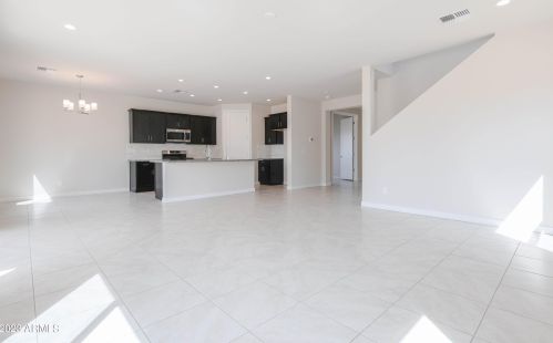 1380 Avenida Kino, Casa Grande AZ  85122-3278 exterior